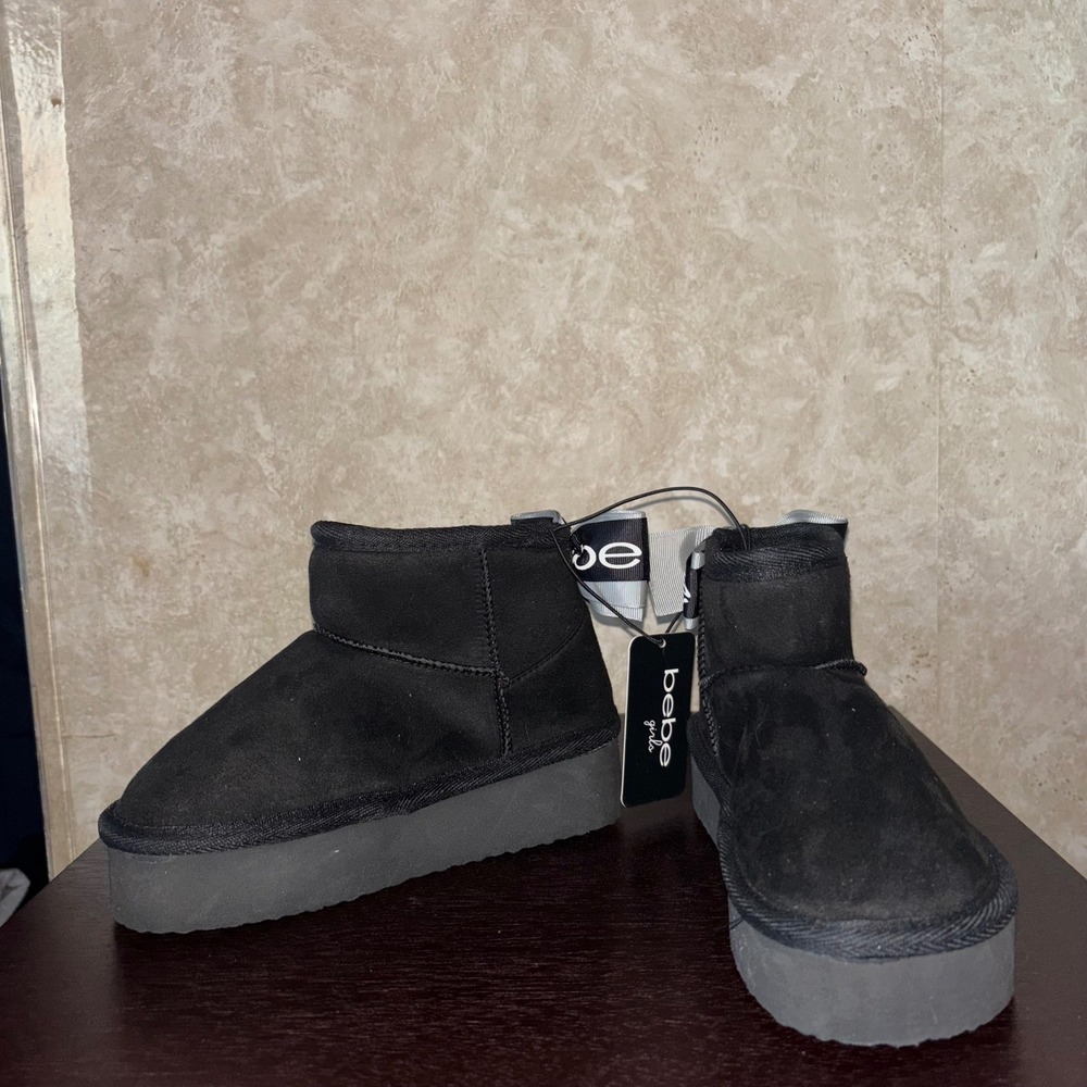 BEBE Black Suede Platform Winter Boots‎ Ankle Booties Shoes Girl's Youth Size 11